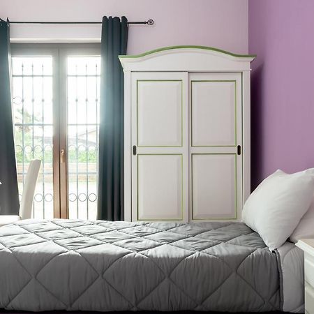 Myricae Rooms Affittacamere No Late Arrival 피우미치노 외부 사진