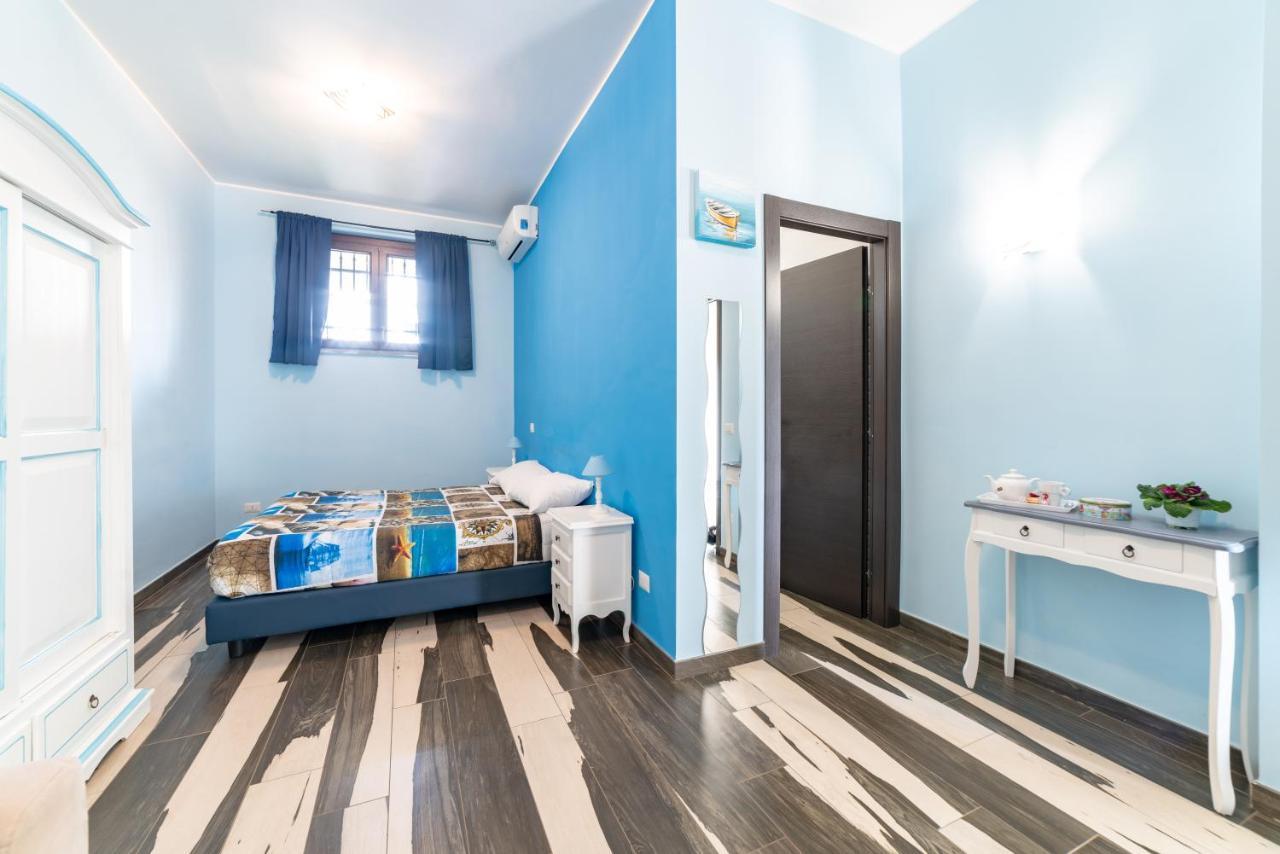 Myricae Rooms Affittacamere No Late Arrival 피우미치노 외부 사진