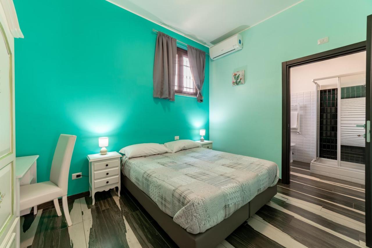 Myricae Rooms Affittacamere No Late Arrival 피우미치노 외부 사진