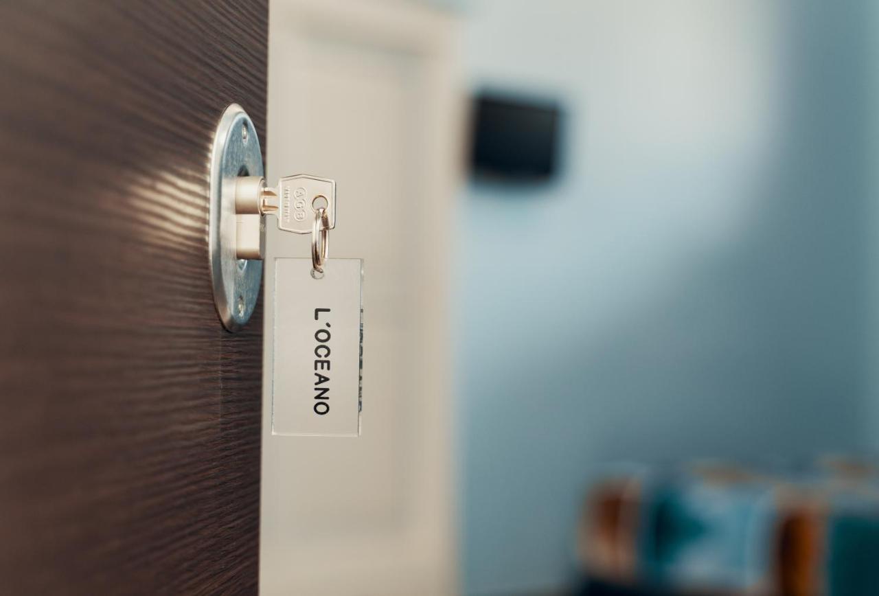Myricae Rooms Affittacamere No Late Arrival 피우미치노 외부 사진