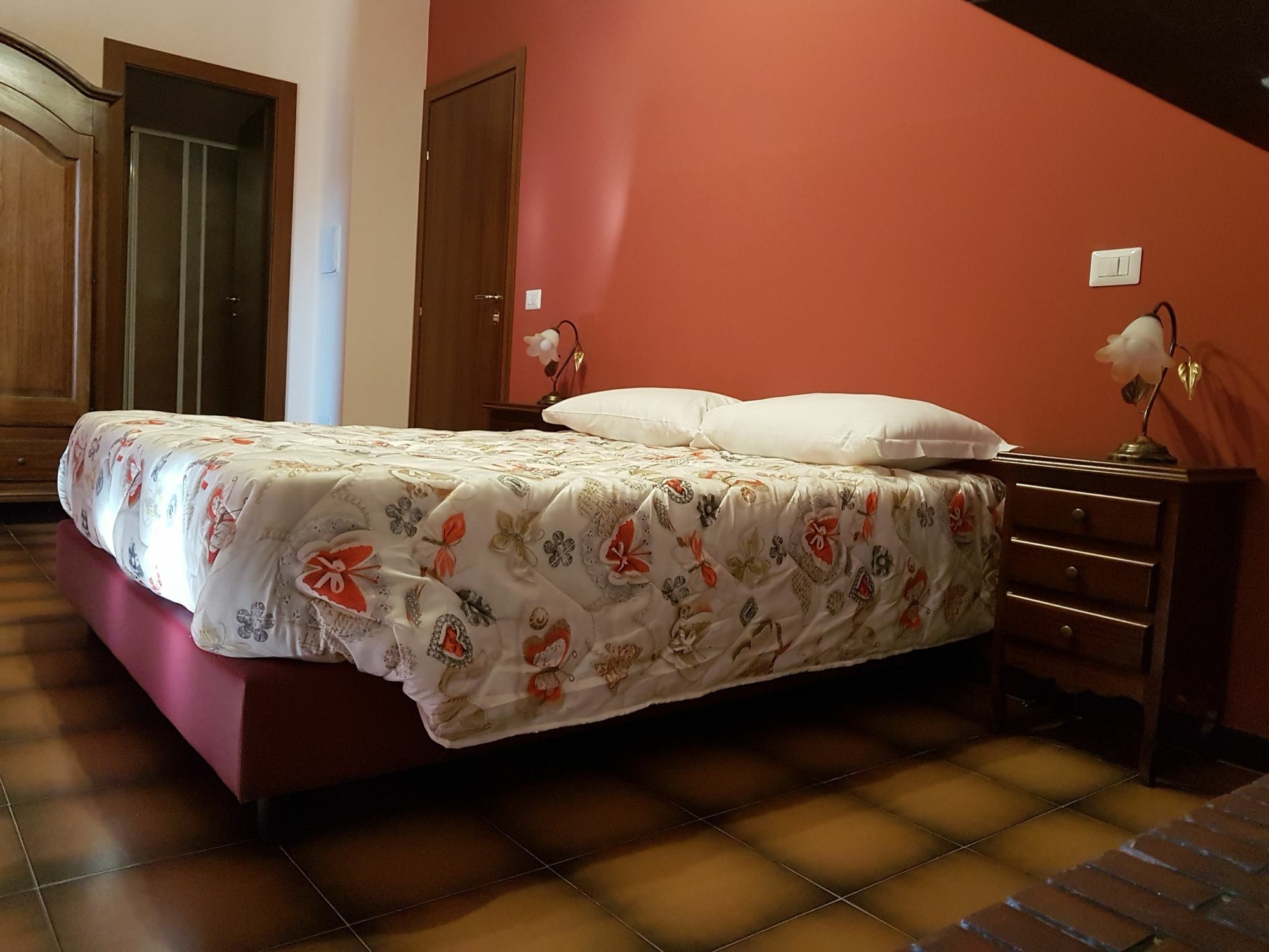 Myricae Rooms Affittacamere No Late Arrival 피우미치노 외부 사진